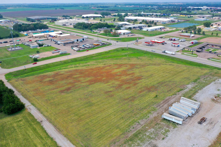 HWY 281 HWY 6 Hastings, Nebraska 68901, ,Commercial/industrial,For Sale,HWY 281 HWY 6,20261176