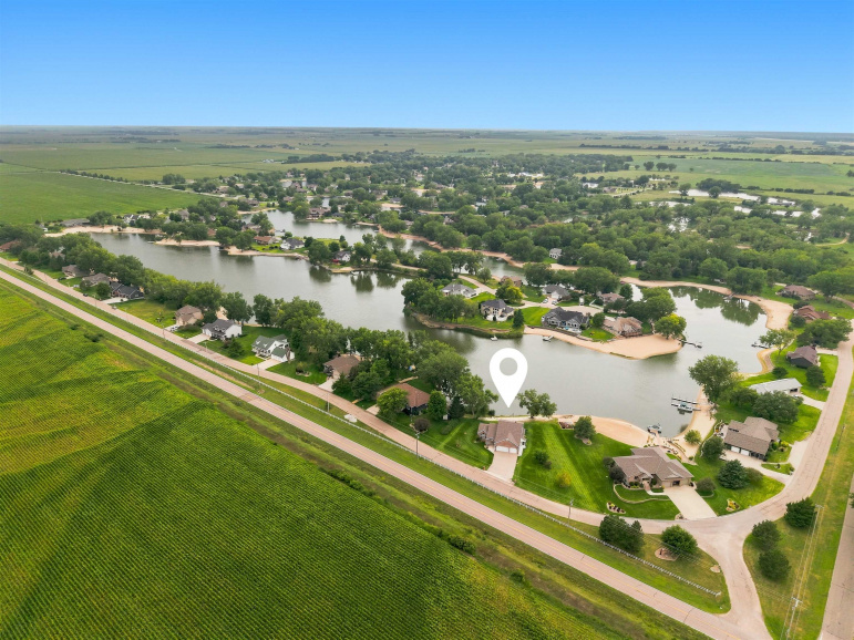 2 Sonja Drive Doniphan, Nebraska 68832, 3 Bedrooms Bedrooms, ,3 BathroomsBathrooms,Residential,For Sale,2 Sonja Drive,20261181