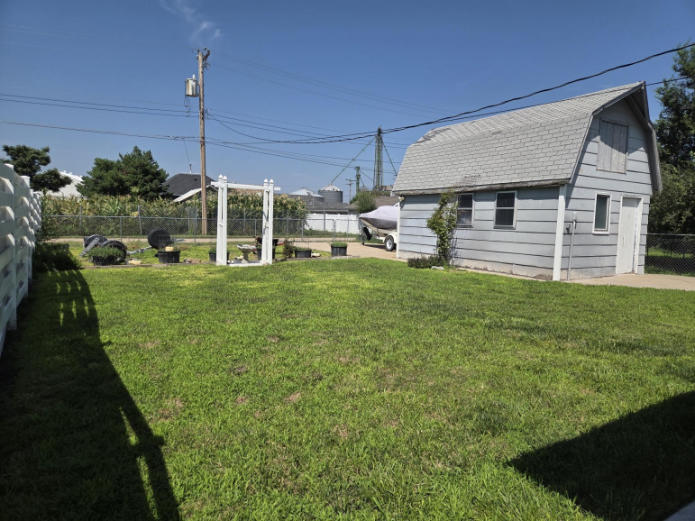 207 W Spruce Street Lexington, Nebraska 68850, 3 Bedrooms Bedrooms, ,1 BathroomBathrooms,Residential,For Sale,207 W Spruce Street,20251021