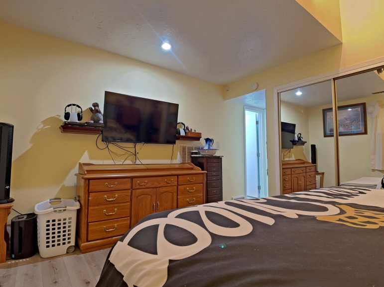 114 W H St Hastings, Nebraska 68901, 4 Bedrooms Bedrooms, ,2 BathroomsBathrooms,Residential,For Sale,114 W H St,20261185