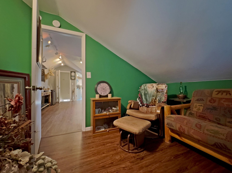 114 W H St Hastings, Nebraska 68901, 4 Bedrooms Bedrooms, ,2 BathroomsBathrooms,Residential,For Sale,114 W H St,20261185