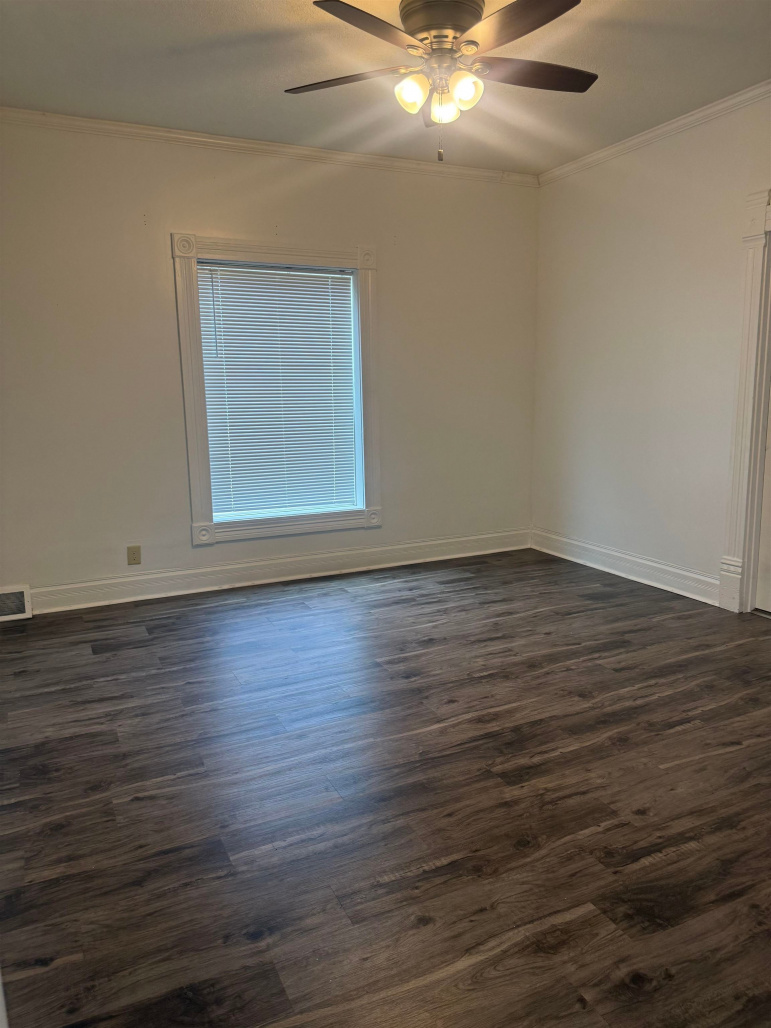 318 N Bellevue Avenue Hastings, Nebraska 68901, 3 Bedrooms Bedrooms, ,2 BathroomsBathrooms,Residential,For Sale,318 N Bellevue Avenue,20261196
