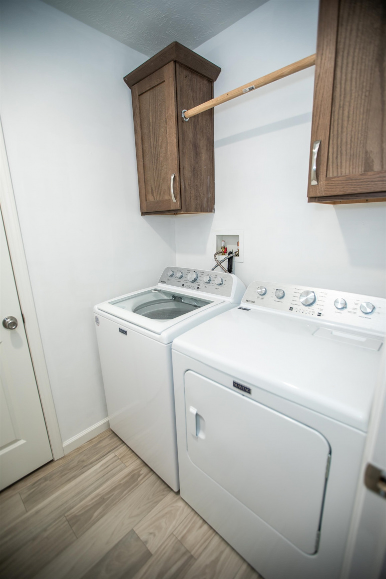 716 W H Street Hastings, Nebraska 68901, 2 Bedrooms Bedrooms, ,2 BathroomsBathrooms,Residential,For Sale,716 W H Street,20261200