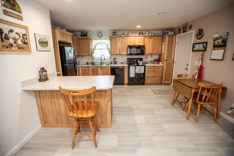 716 W H Street Hastings, Nebraska 68901, 2 Bedrooms Bedrooms, ,2 BathroomsBathrooms,Residential,For Sale,716 W H Street,20261200