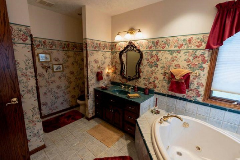 3100 S Southern Hills Drive Hastings, Nebraska 68901, 3 Bedrooms Bedrooms, ,3 BathroomsBathrooms,Residential,For Sale,3100 S Southern Hills Drive,20261205