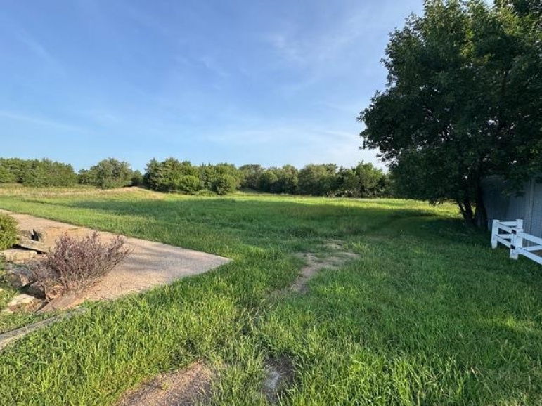 3100 S Southern Hills Drive Hastings, Nebraska 68901, 3 Bedrooms Bedrooms, ,3 BathroomsBathrooms,Residential,For Sale,3100 S Southern Hills Drive,20261205