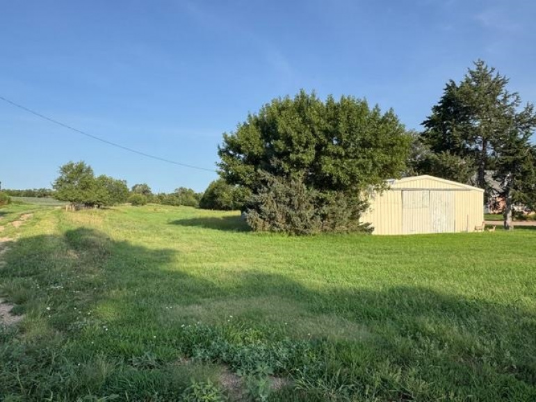3100 S Southern Hills Drive Hastings, Nebraska 68901, 3 Bedrooms Bedrooms, ,3 BathroomsBathrooms,Residential,For Sale,3100 S Southern Hills Drive,20261205