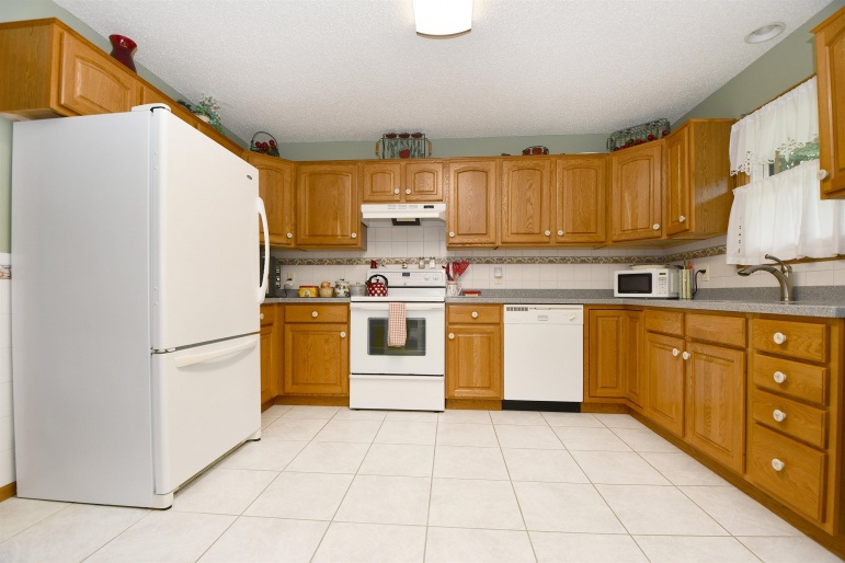 1509 E 44th Street Kearney, Nebraska 68847, 3 Bedrooms Bedrooms, ,2 BathroomsBathrooms,Residential,For Sale,1509 E 44th Street,20261201