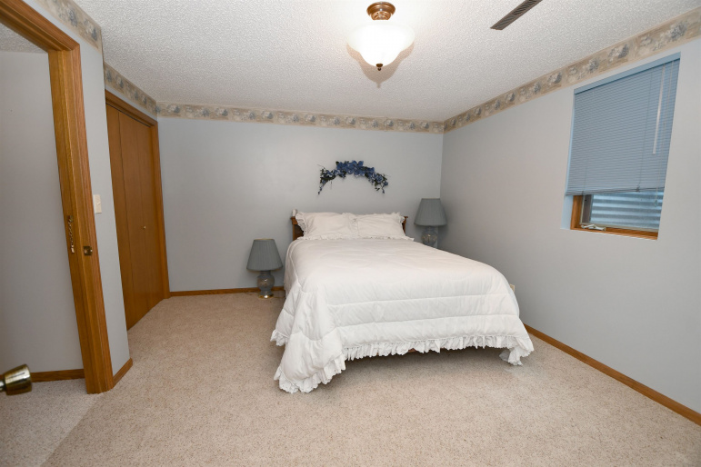 1509 E 44th Street Kearney, Nebraska 68847, 3 Bedrooms Bedrooms, ,2 BathroomsBathrooms,Residential,For Sale,1509 E 44th Street,20261201