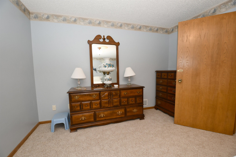 1509 E 44th Street Kearney, Nebraska 68847, 3 Bedrooms Bedrooms, ,2 BathroomsBathrooms,Residential,For Sale,1509 E 44th Street,20261201