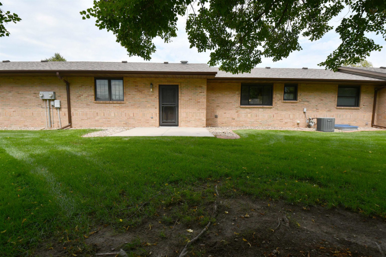1509 E 44th Street Kearney, Nebraska 68847, 3 Bedrooms Bedrooms, ,2 BathroomsBathrooms,Residential,For Sale,1509 E 44th Street,20261201