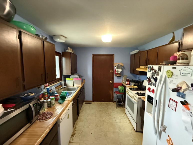1304 Independence Street Lexington, Nebraska 68850, 4 Bedrooms Bedrooms, ,2 BathroomsBathrooms,Residential,For Sale,1304 Independence Street,20261209