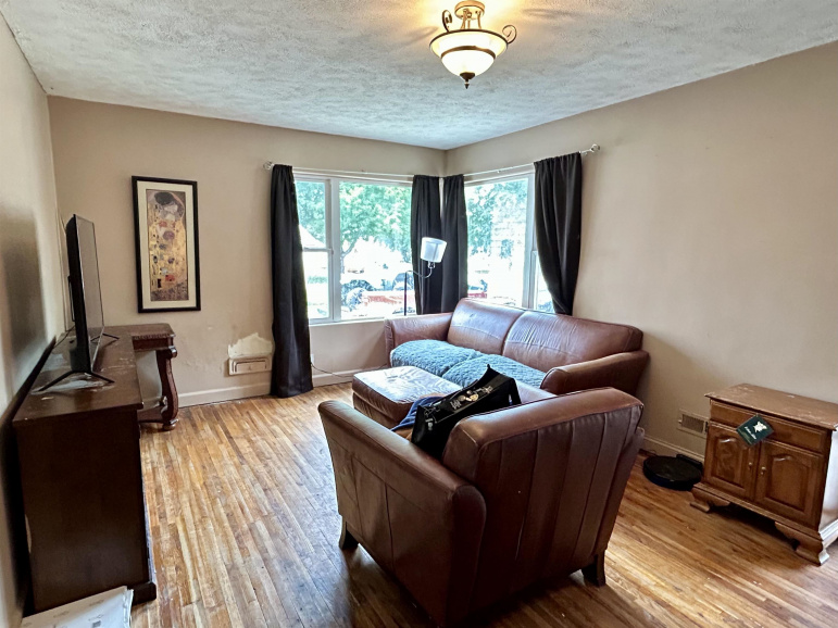 1331 N Colorado Avenue Hastings, Nebraska 68901, 2 Bedrooms Bedrooms, ,2 BathroomsBathrooms,Residential,For Sale,1331 N Colorado Avenue,20261214