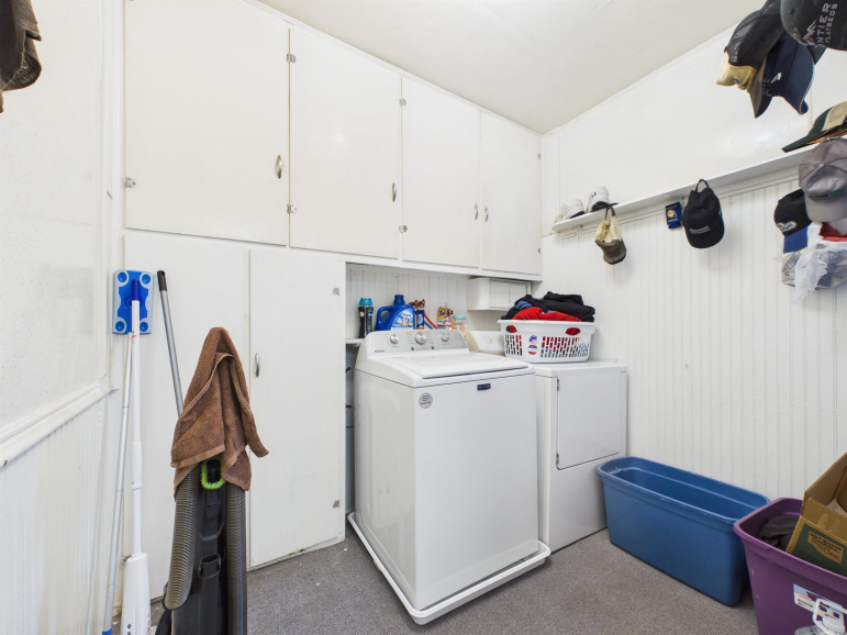 206 E 1st Street Minden, Nebraska 68959, 3 Bedrooms Bedrooms, ,1 BathroomBathrooms,Residential,For Sale,206 E 1st Street,20261222