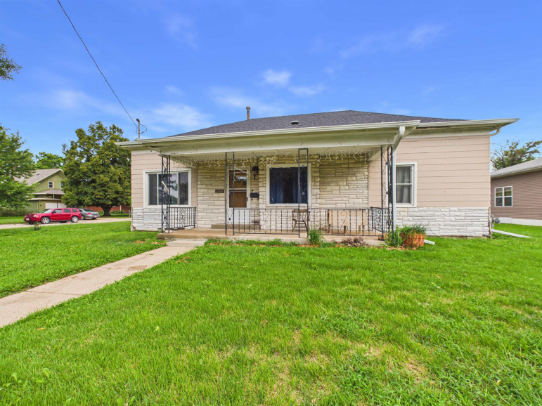 206 E 1st Street Minden, Nebraska 68959, 3 Bedrooms Bedrooms, ,1 BathroomBathrooms,Residential,For Sale,206 E 1st Street,20261222