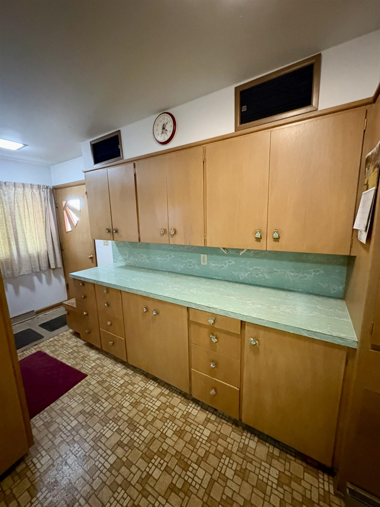 1117 E 8th Street Cozad, Nebraska 69130, 2 Bedrooms Bedrooms, ,2 BathroomsBathrooms,Residential,For Sale,1117 E 8th Street,20261219