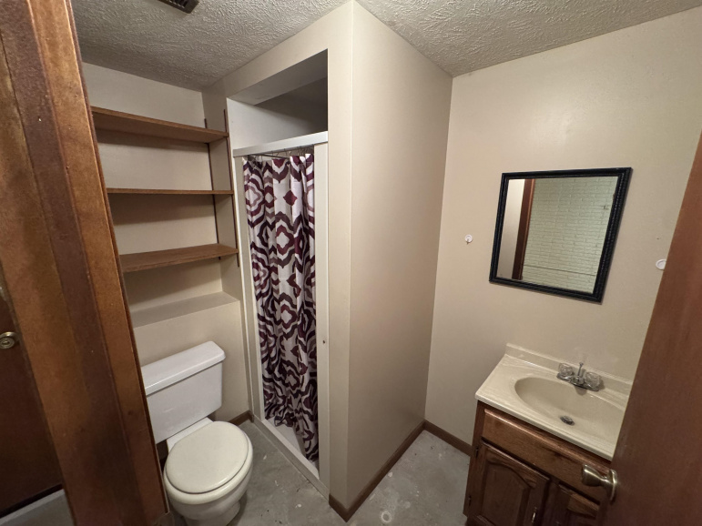 6080 E Lochland Road Trumbull, Nebraska 68980, 3 Bedrooms Bedrooms, ,3 BathroomsBathrooms,Residential,For Sale,6080 E Lochland Road,20261220