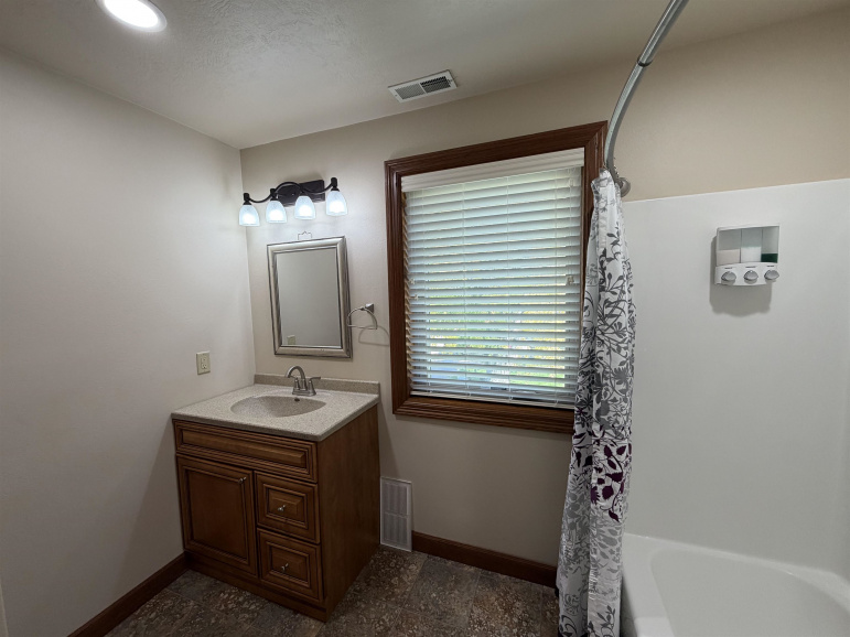 406 Cherokee Road Lexington, Nebraska 68850, 4 Bedrooms Bedrooms, ,3 BathroomsBathrooms,Residential,For Sale,406 Cherokee Road,20261234