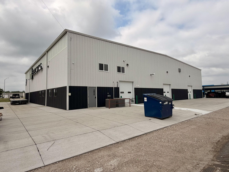 511 5th Street Gothenburg, Nebraska 69138, ,Commercial/industrial,For Sale,511 5th Street,20261235