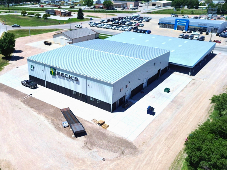 511 5th Street Gothenburg, Nebraska 69138, ,Commercial/industrial,For Sale,511 5th Street,20261235