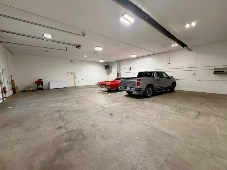 405 Lake Avenue Gothenburg, Nebraska 69138-0000, ,Commercial/industrial,For Sale,405 Lake Avenue,20261237