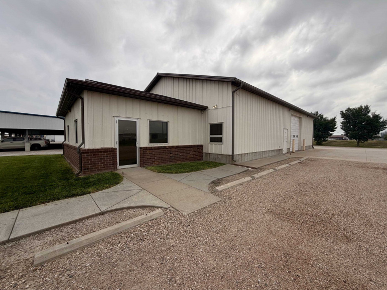 405 Lake Avenue Gothenburg, Nebraska 69138-0000, ,Commercial/industrial,For Sale,405 Lake Avenue,20261237