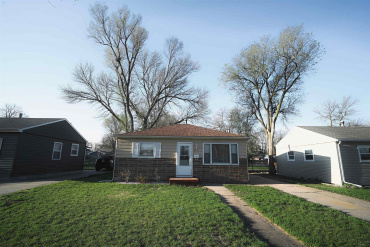 2621 W 7th Street Hastings, Nebraska 68901, 2 Bedrooms Bedrooms, ,1 BathroomBathrooms,Residential,For Sale,2621 W 7th Street,20261231