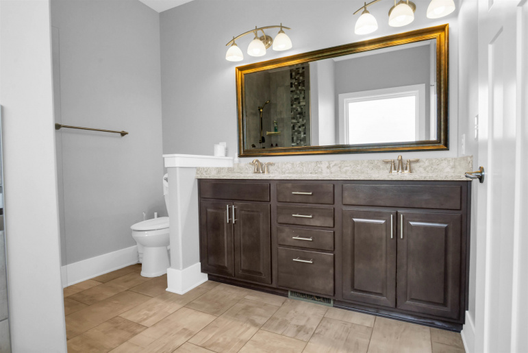 16835 Center Place Road Kearney, Nebraska 68847, 5 Bedrooms Bedrooms, ,3 BathroomsBathrooms,Residential,For Sale,16835 Center Place Road,20261228