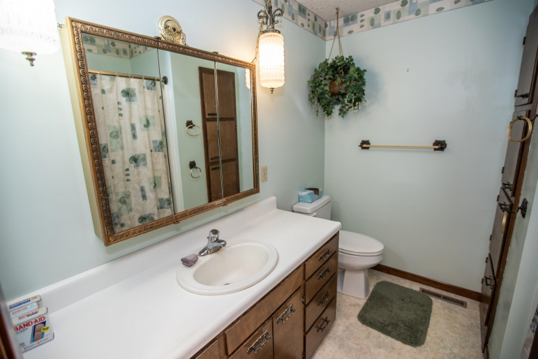 1401 Marshall Street Wood River, Nebraska 68883, 3 Bedrooms Bedrooms, ,3 BathroomsBathrooms,Residential,For Sale,1401 Marshall Street,20261241