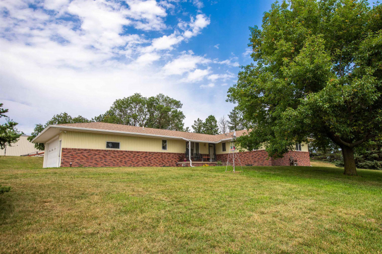 12080 Antioch Avenue Glenvil, Nebraska 68941, 3 Bedrooms Bedrooms, ,2 BathroomsBathrooms,Residential,For Sale,12080 Antioch Avenue,20261240