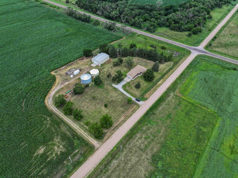 12080 Antioch Avenue Glenvil, Nebraska 68941, 3 Bedrooms Bedrooms, ,2 BathroomsBathrooms,Residential,For Sale,12080 Antioch Avenue,20261240