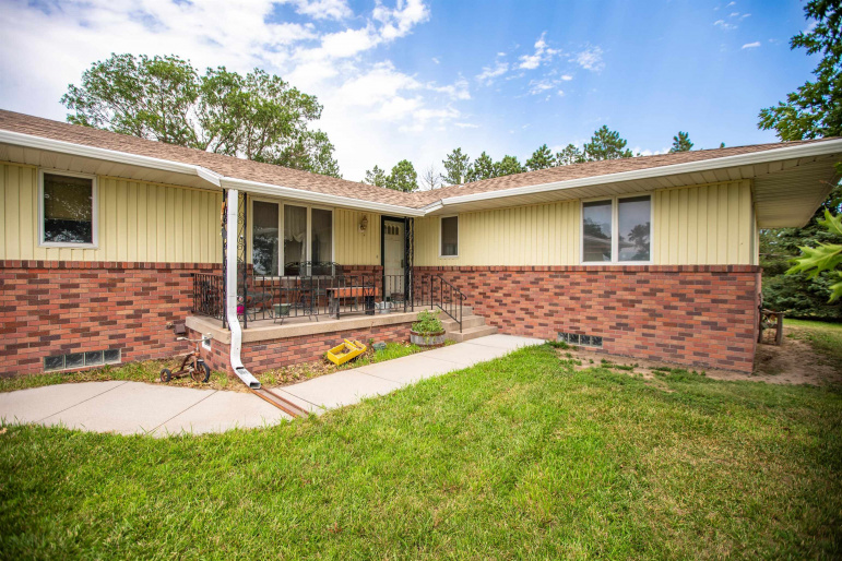 12080 Antioch Avenue Glenvil, Nebraska 68941, 3 Bedrooms Bedrooms, ,2 BathroomsBathrooms,Residential,For Sale,12080 Antioch Avenue,20261240