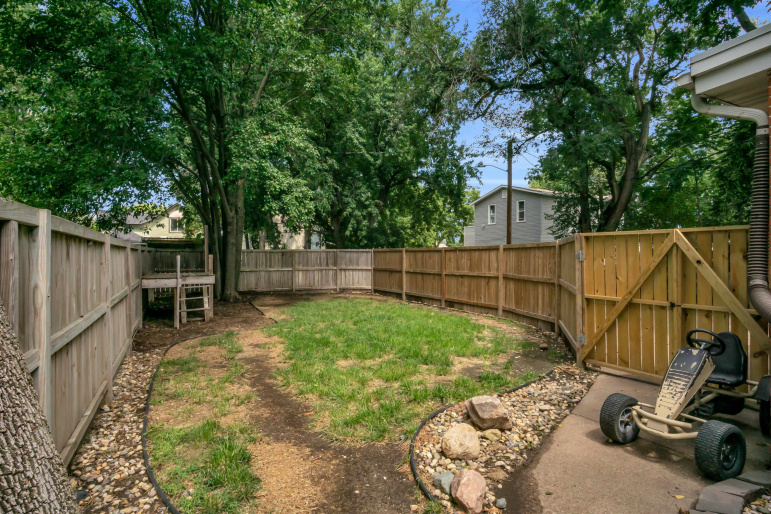 223 E 2nd Street Hastings, Nebraska 68901, 4 Bedrooms Bedrooms, ,2 BathroomsBathrooms,Residential,For Sale,223 E 2nd Street,20261239