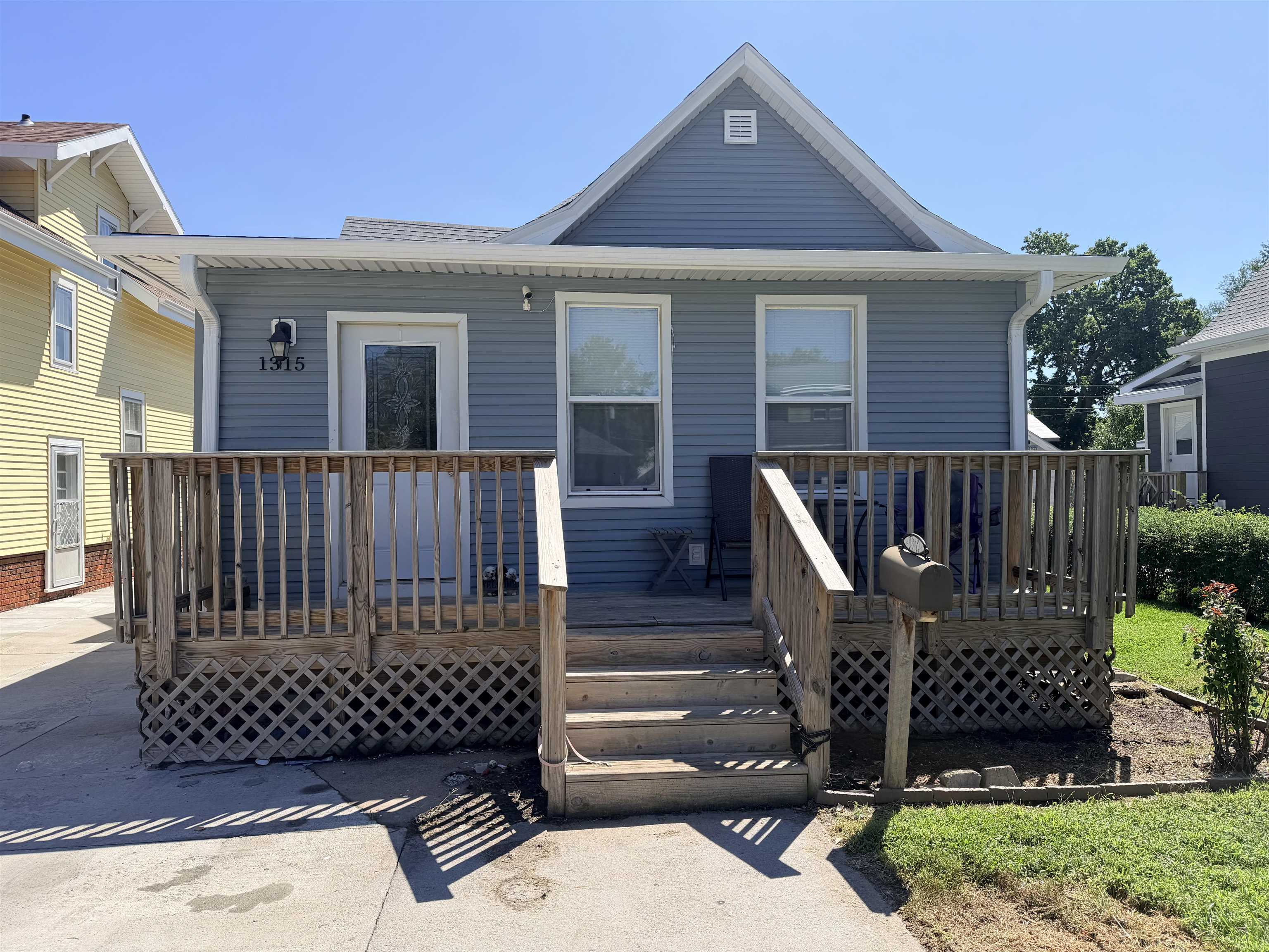 1315 W 6th Street Hastings, Nebraska 68901, 3 Bedrooms Bedrooms, ,1 BathroomBathrooms,Residential,For Sale,1315 W 6th Street,20261246