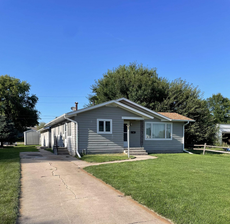 816 17th Street Gothenburg, Nebraska 69138, 3 Bedrooms Bedrooms, ,1 BathroomBathrooms,Residential,For Sale,816 17th Street,20261245