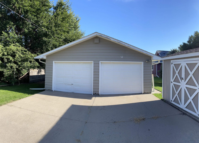 816 17th Street Gothenburg, Nebraska 69138, 3 Bedrooms Bedrooms, ,1 BathroomBathrooms,Residential,For Sale,816 17th Street,20261245