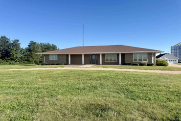 12033 725 Road Wilcox, Nebraska 68982, 5 Bedrooms Bedrooms, ,4 BathroomsBathrooms,Residential,For Sale,12033 725 Road,20261254