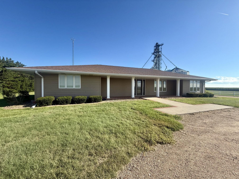 12033 725 Road Wilcox, Nebraska 68982, 5 Bedrooms Bedrooms, ,4 BathroomsBathrooms,Residential,For Sale,12033 725 Road,20261254