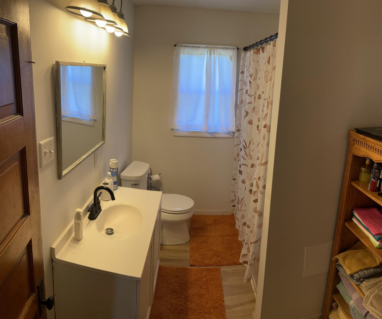 41004 773 Road Gothenburg, Nebraska 69138, 4 Bedrooms Bedrooms, ,2 BathroomsBathrooms,Residential,For Sale,41004 773 Road,20261253