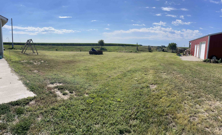 41004 773 Road Gothenburg, Nebraska 69138, 4 Bedrooms Bedrooms, ,2 BathroomsBathrooms,Residential,For Sale,41004 773 Road,20261253
