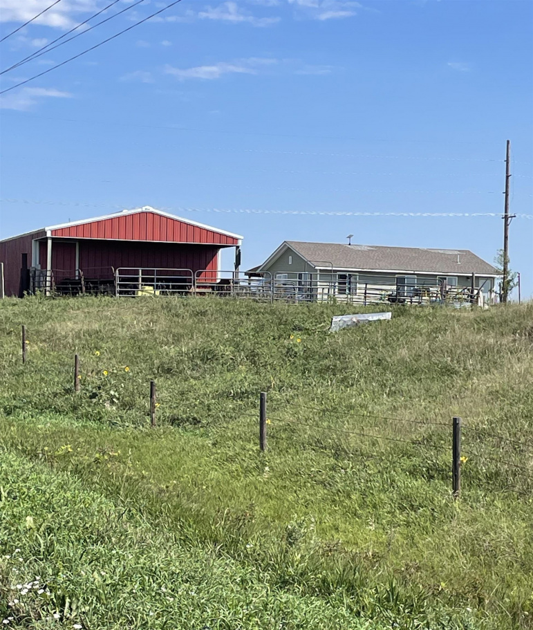 41004 773 Road Gothenburg, Nebraska 69138, 4 Bedrooms Bedrooms, ,2 BathroomsBathrooms,Residential,For Sale,41004 773 Road,20261253