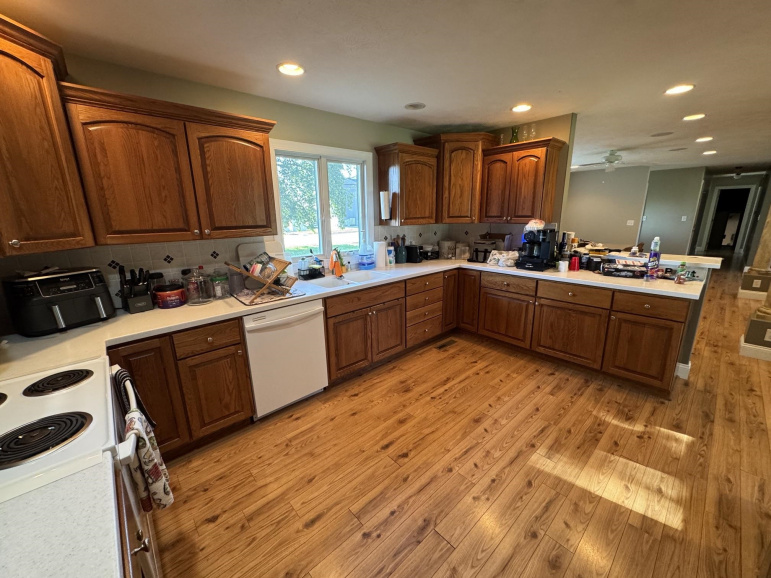 2360 N Elm Avenue Hastings, Nebraska 68901, 4 Bedrooms Bedrooms, ,4 BathroomsBathrooms,Residential,For Sale,2360 N Elm Avenue,20261252