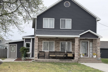 14 West Avenue Gibbon, Nebraska 68840, 4 Bedrooms Bedrooms, ,2 BathroomsBathrooms,Residential,For Sale,14 West Avenue,20260636