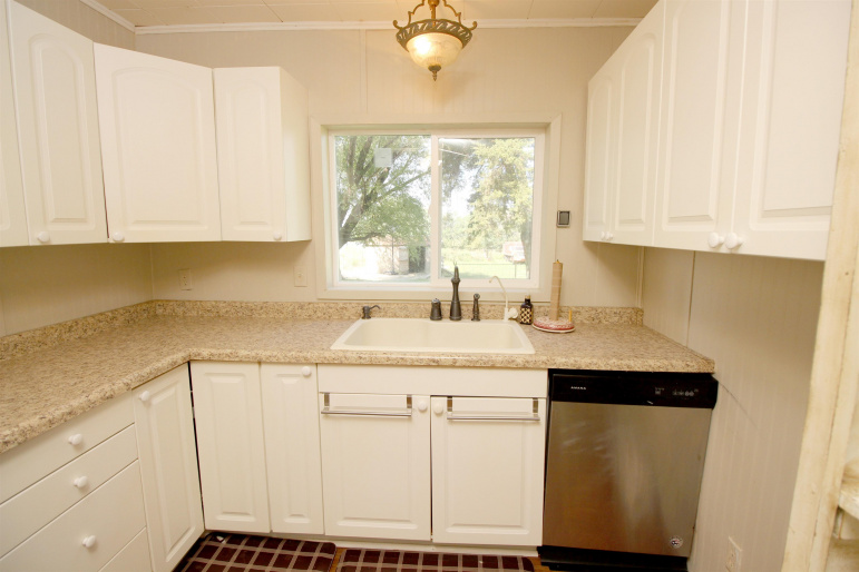 46767 777th Road Hazard, Nebraska 68844, 5 Bedrooms Bedrooms, ,1 BathroomBathrooms,Residential,For Sale,46767 777th Road,20261258