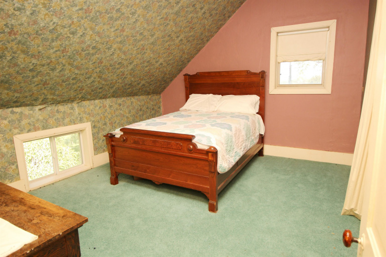 46767 777th Road Hazard, Nebraska 68844, 5 Bedrooms Bedrooms, ,1 BathroomBathrooms,Residential,For Sale,46767 777th Road,20261258