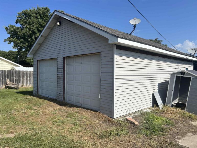 807 Washington Street Gothenburg, Nebraska 69138, 3 Bedrooms Bedrooms, ,1 BathroomBathrooms,Residential,For Sale,807 Washington Street,20261259