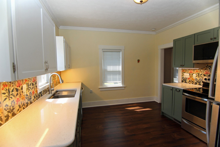 903 E 14th Street Kearney, Nebraska 68847, 4 Bedrooms Bedrooms, ,2 BathroomsBathrooms,Residential,For Sale,903 E 14th Street,20261270