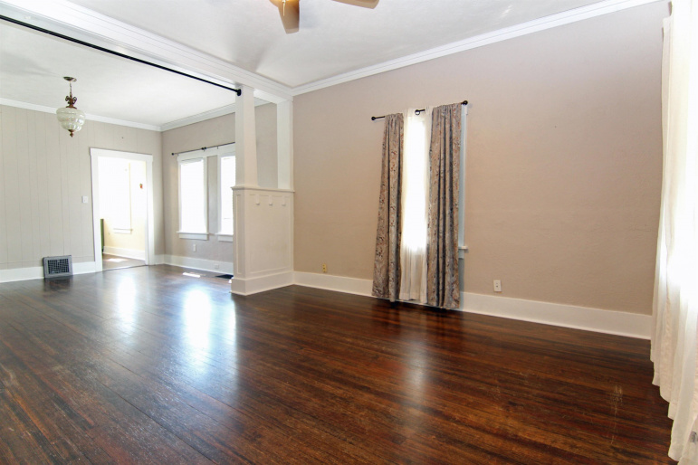903 E 14th Street Kearney, Nebraska 68847, 4 Bedrooms Bedrooms, ,2 BathroomsBathrooms,Residential,For Sale,903 E 14th Street,20261270