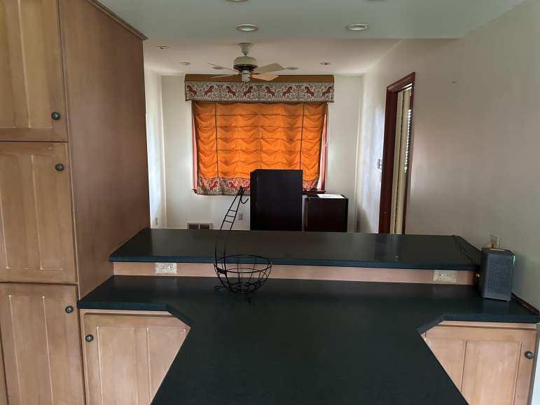905 N Elm Avenue Hastings, Nebraska 68901, 4 Bedrooms Bedrooms, ,3 BathroomsBathrooms,Residential,For Sale,905 N Elm Avenue,20261268