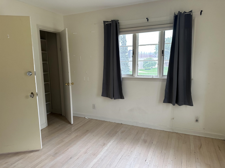 905 N Elm Avenue Hastings, Nebraska 68901, 4 Bedrooms Bedrooms, ,3 BathroomsBathrooms,Residential,For Sale,905 N Elm Avenue,20261268